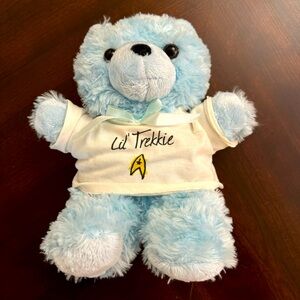 Star Trek Lil’ Trekkie Teddy Bear Cute & Perfect for room decor or playtime.